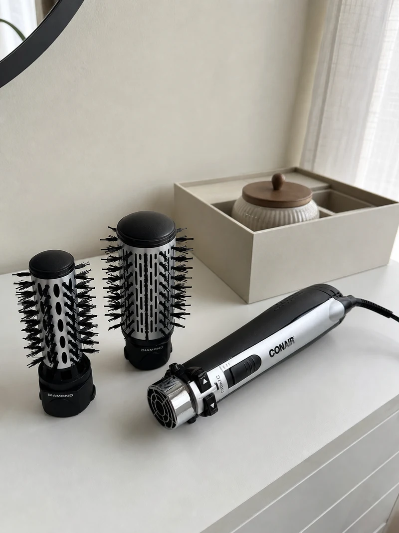Escova Rotativa Conair Diamond Rotating 900W 127V
